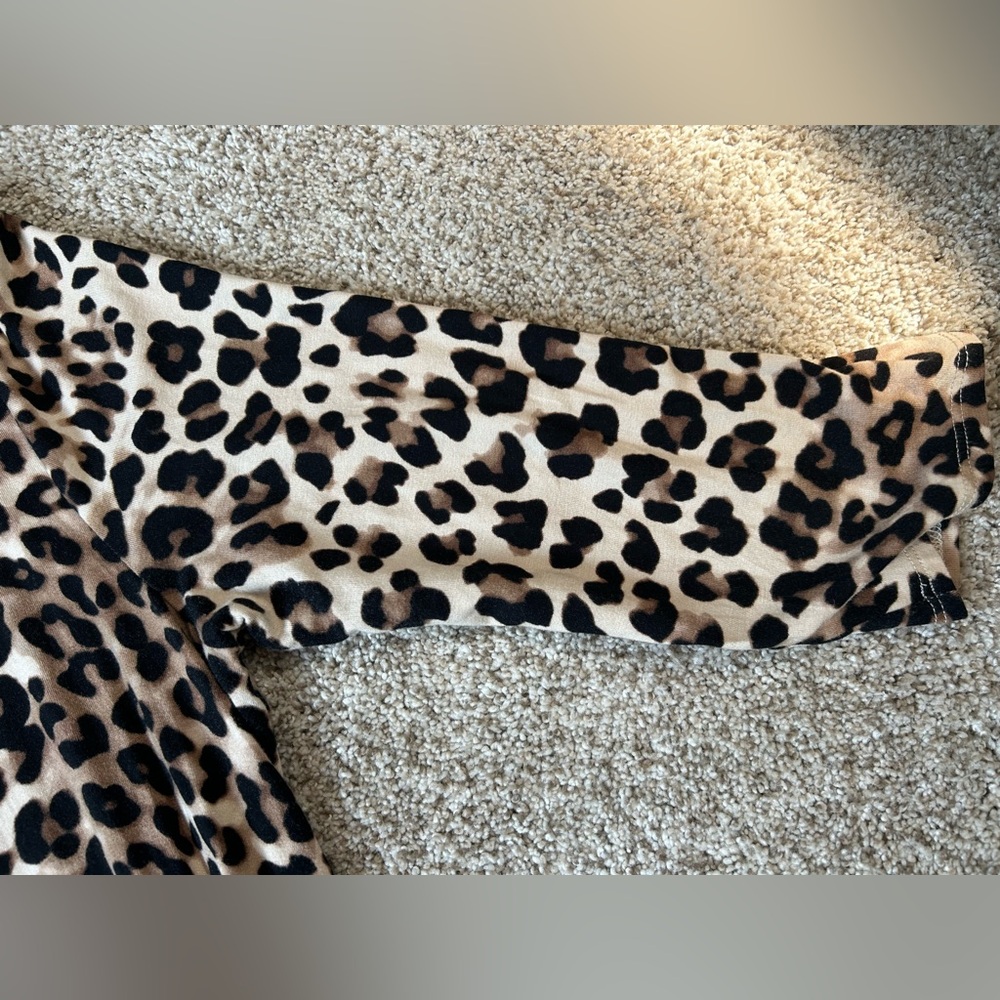 Chico's Leopard Print Long Sleeve Top - Picture 10 of 11